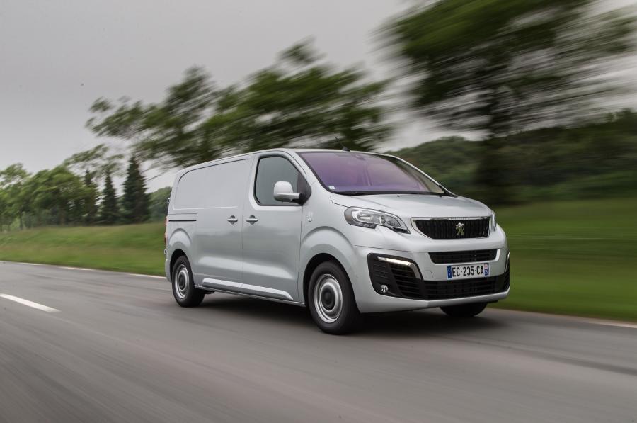  Peugeot Expert 2016 года  (фото 48 из 48)